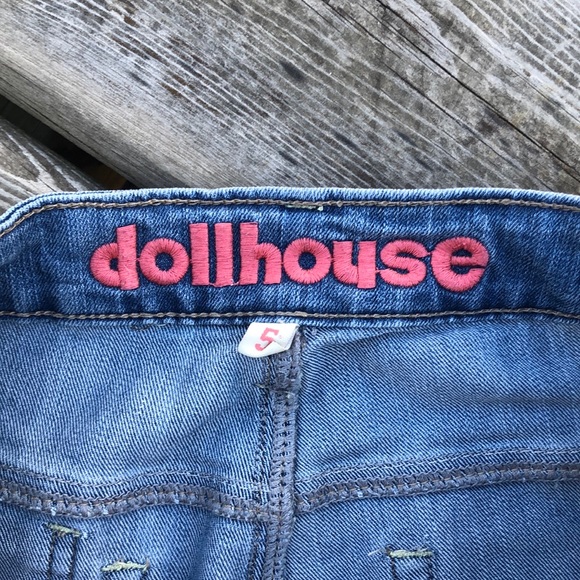 Dollhouse Distressed Denim Shorts - Picture 5 of 7